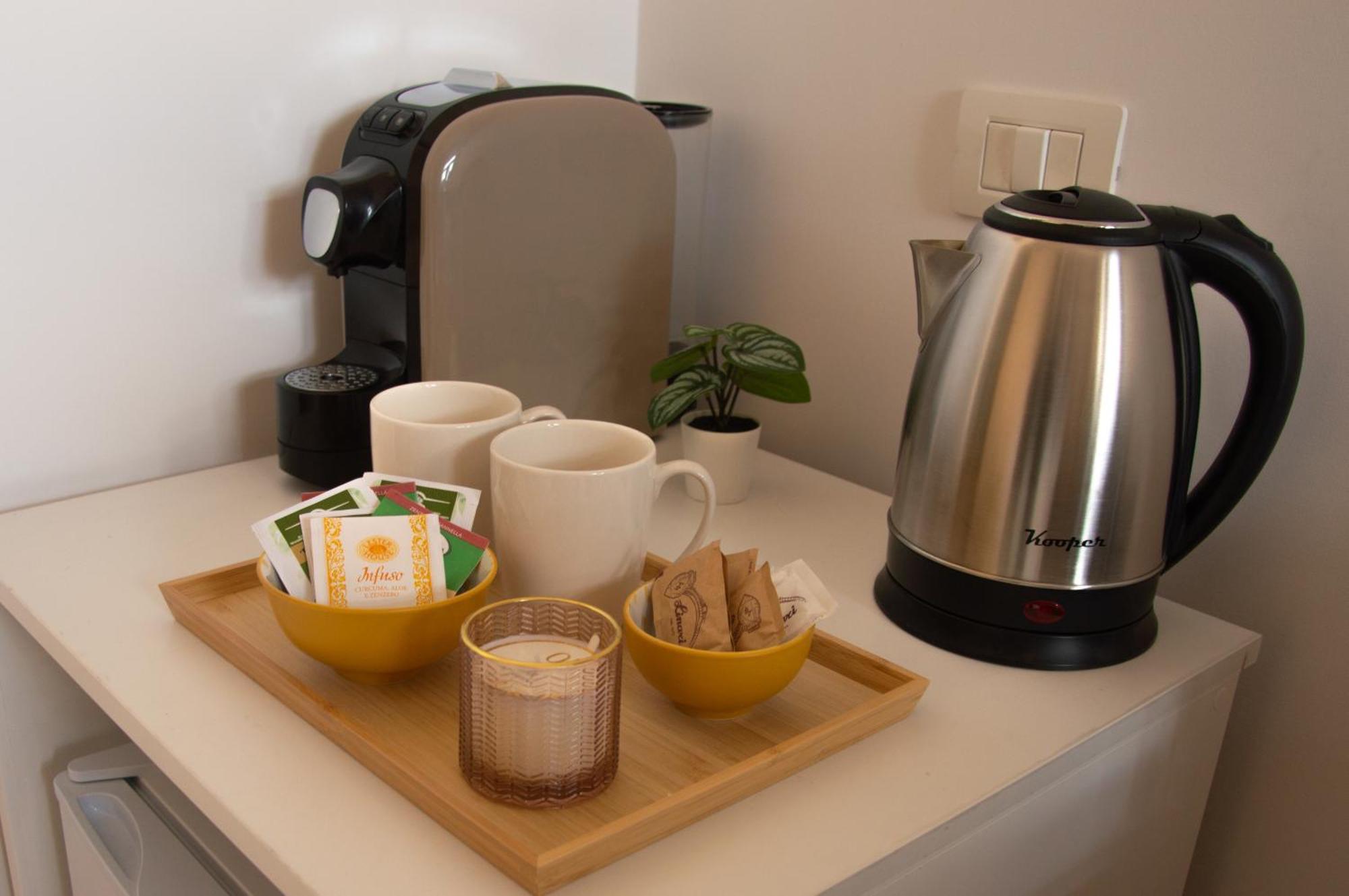 Testaccio Xix-Xxv Bed And Breakfast Rome Ruang foto